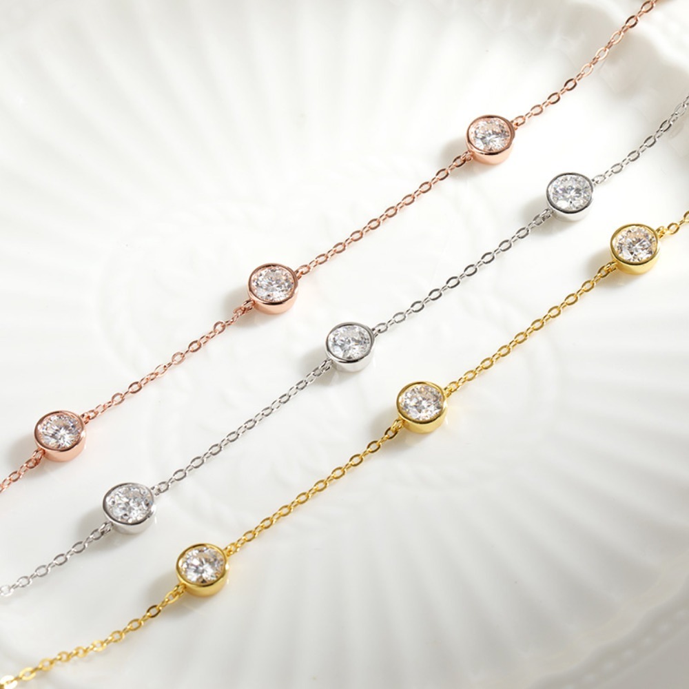 GRA Certified 5mm Moissanite N - Bezels Set Pendant avaliação e preço